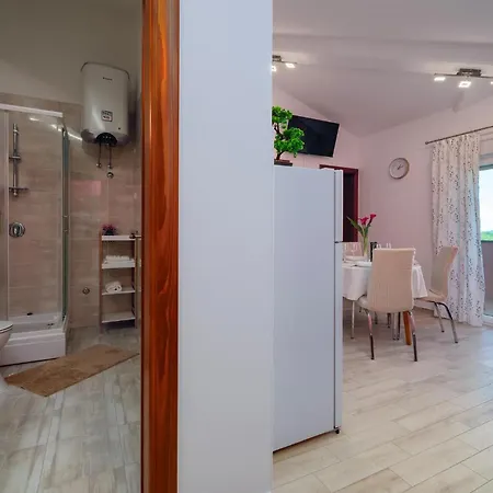Appartement 2 Bedroom Gorgeous In Rovinj